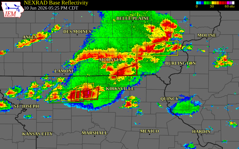 Radar snapshot during the Jun 10, 2026 tornado event near 6 SE Moulton, Davis County, Iowa, with NWS warning polygons