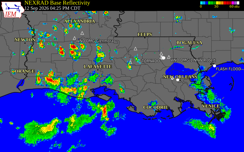 Current NEXRAD radar over Iberia Parish, Louisiana with recent storm report locations