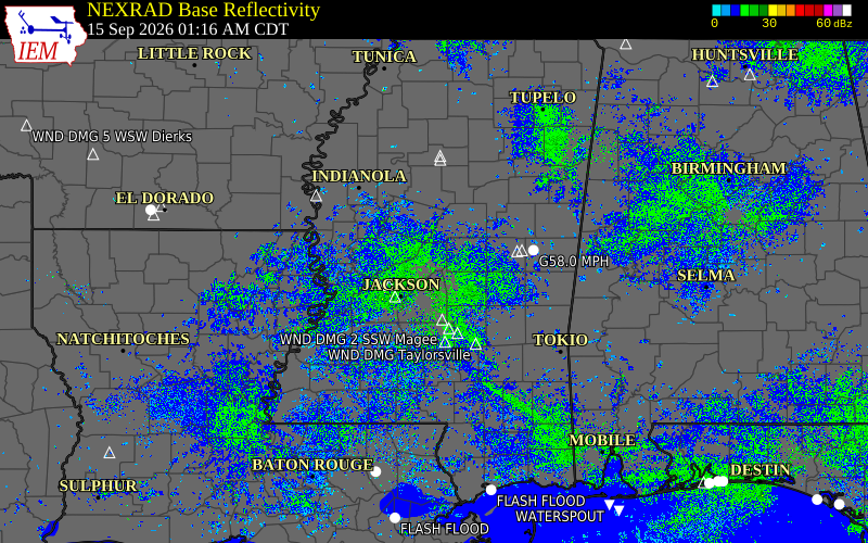 Current NEXRAD radar across Mississippi with recent storm report locations