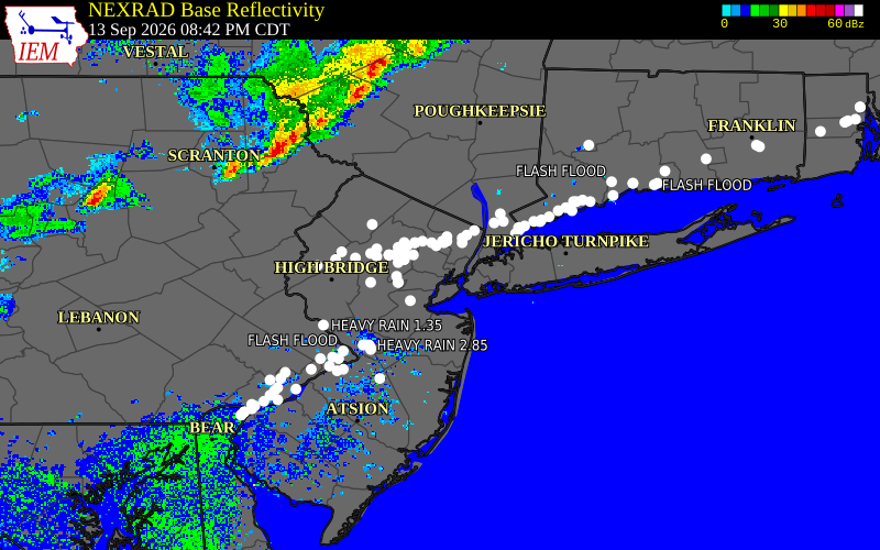 Current NEXRAD radar over Bronx County, New York with recent storm report locations