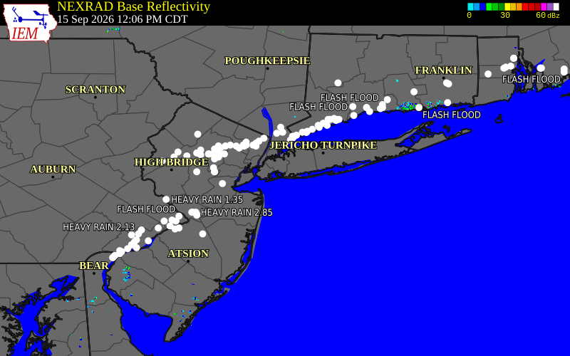 Current NEXRAD radar over Nassau County, New York with recent storm report locations